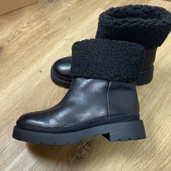 Marc Fisher Vina Black Shearling-Lined Leather Boots - Picture 6 of 9